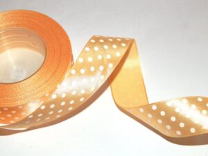 Stuha saténová s puntíky - světle oranžová (12 mm x 32 m)